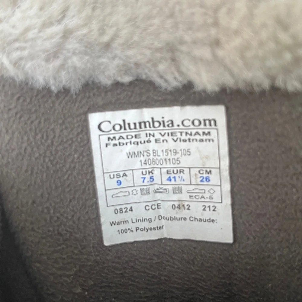 Columbia Women's Tan and Gray Winter Boots Sz 9